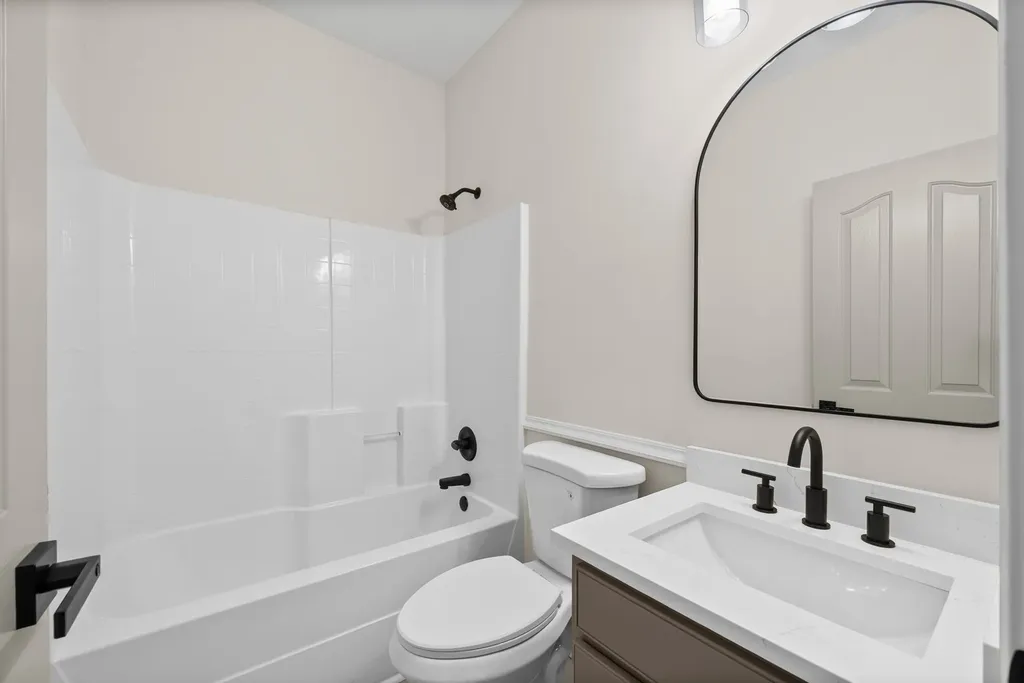 1986 Stone Valley Court Clarksville TN 37043