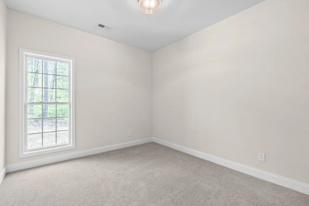 1986 Stone Valley Court Clarksville TN 37043