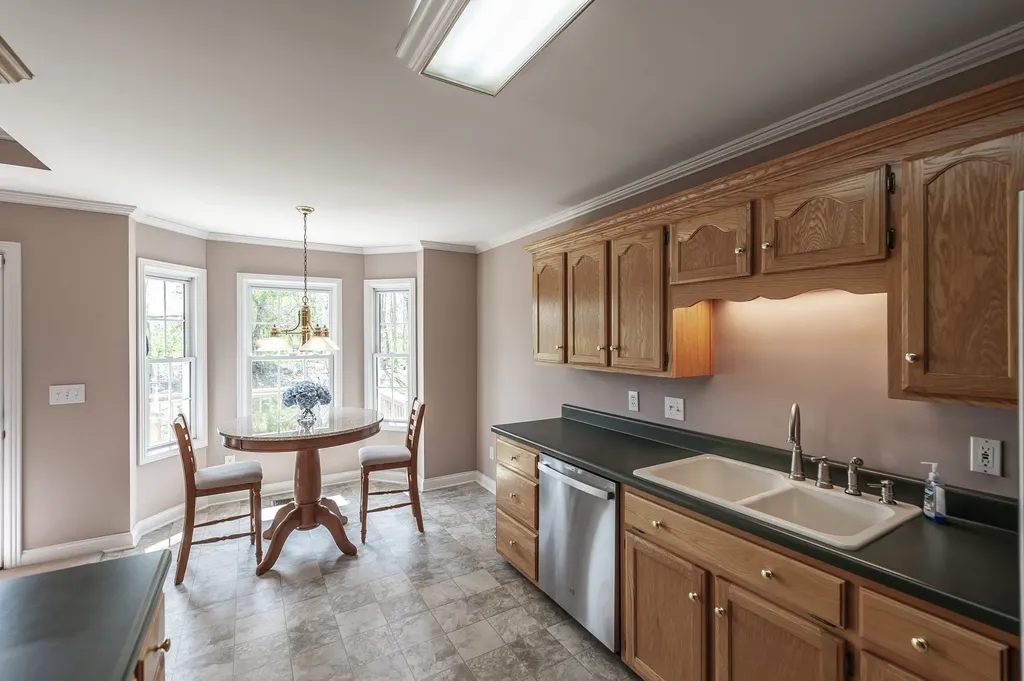 251 Allen Drive Greenbrier TN 37073