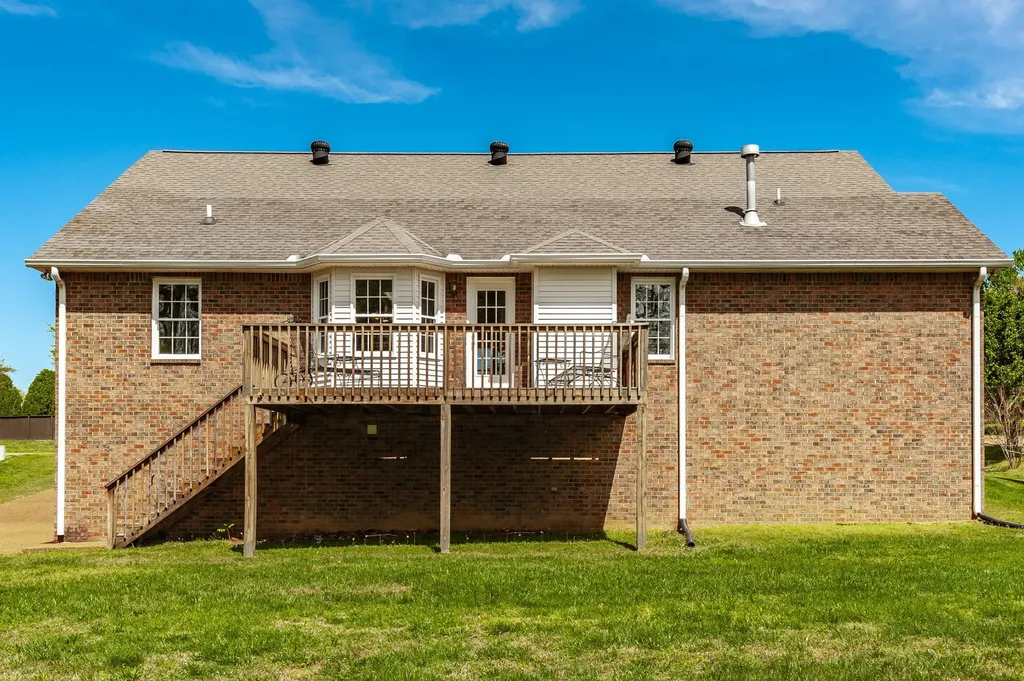 251 Allen Drive Greenbrier TN 37073