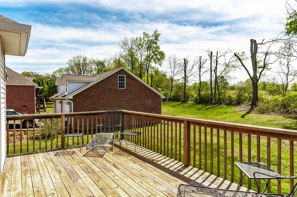 251 Allen Drive Greenbrier TN 37073