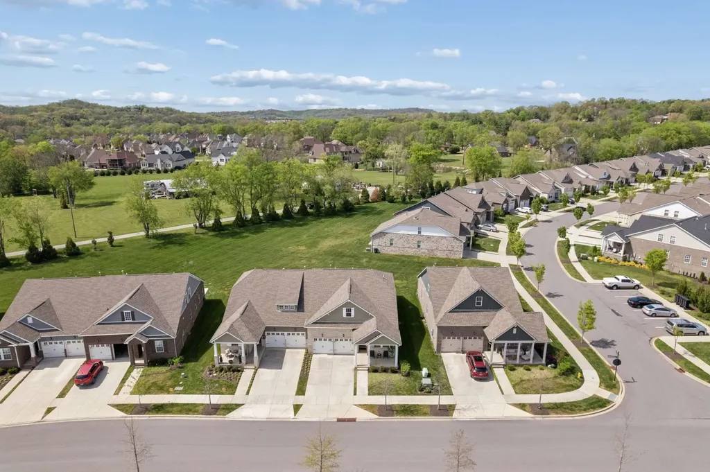 325 Gingerwood Lane Hendersonville TN 37075