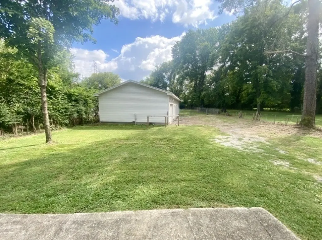 2841 Colonial Circle Nashville TN 37214