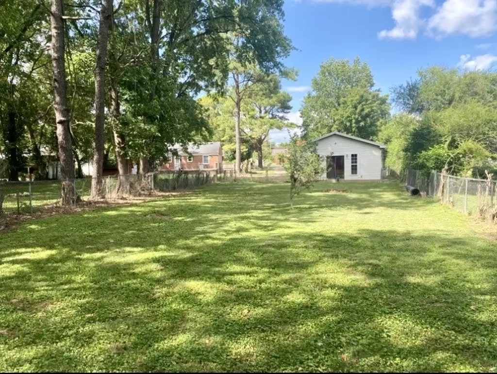 2841 Colonial Circle Nashville TN 37214