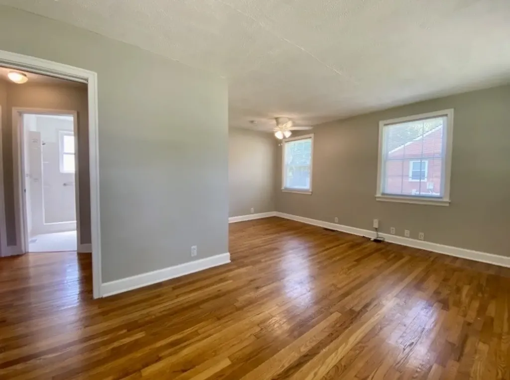 2841 Colonial Circle Nashville TN 37214