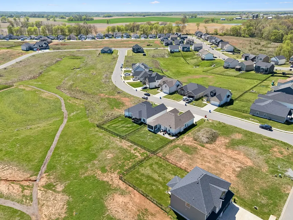 509 Shutes Folley Lane Clarksville TN 37042