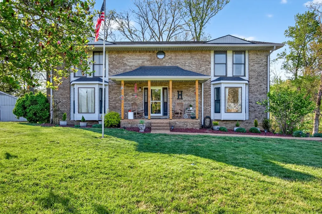 2560 Highway 48 Clarksville TN 37040