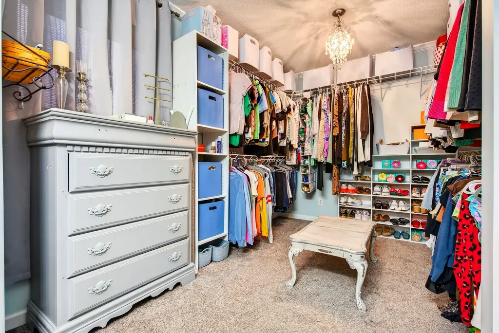 2560 Highway 48 Clarksville TN 37040