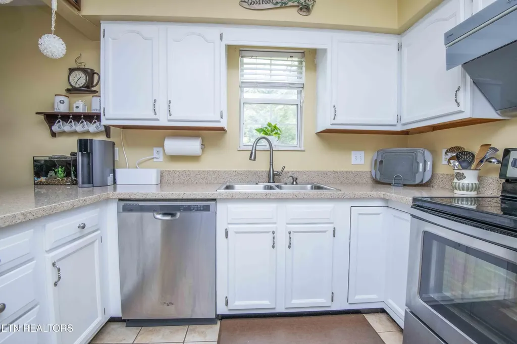 10603 Alysun Nikole Drive Knoxville TN 37934