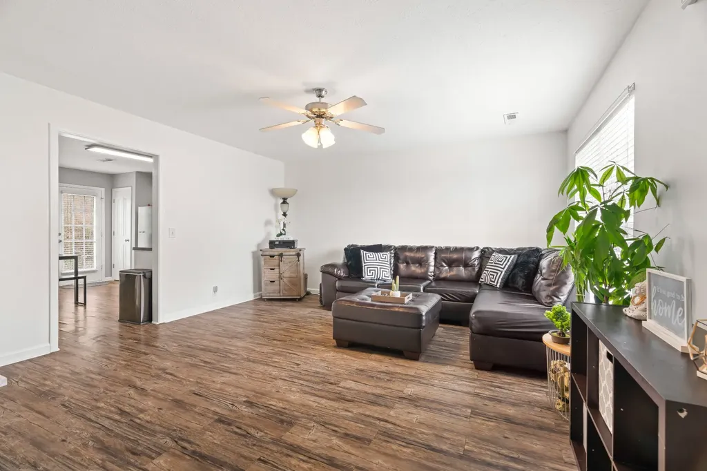 5170 Hickory Hollow Parkway Antioch TN 37013