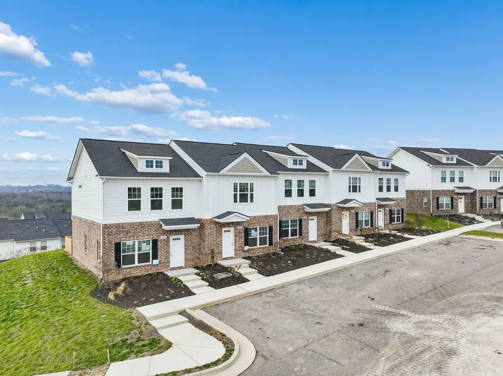 203 Dry Creek Commons Goodlettsville TN 37072