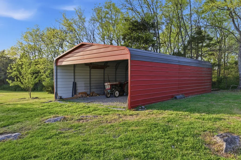 560 Himesville Road Shelbyville TN 37160