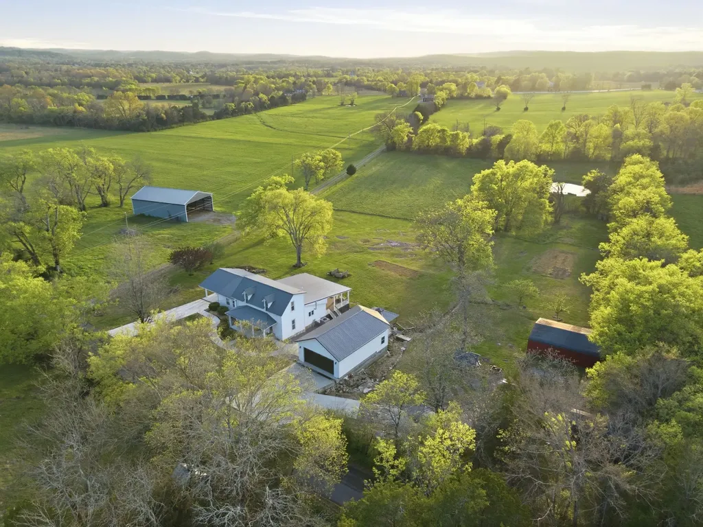 560 Himesville Road Shelbyville TN 37160