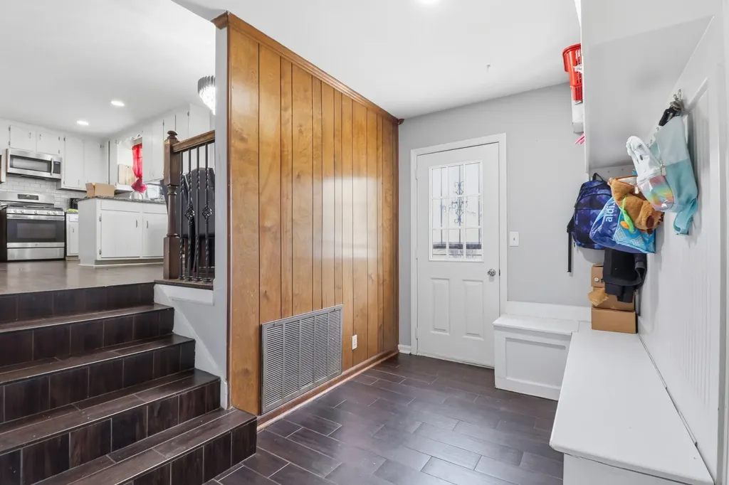 5140 Whitaker Drive Nashville TN 37211