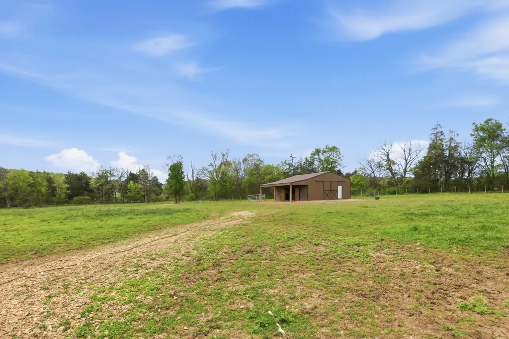 480 Roberts Road Watertown TN 37184