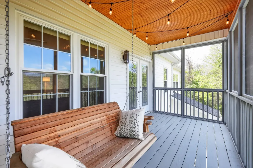8199 Coley Davis Road Nashville TN 37221
