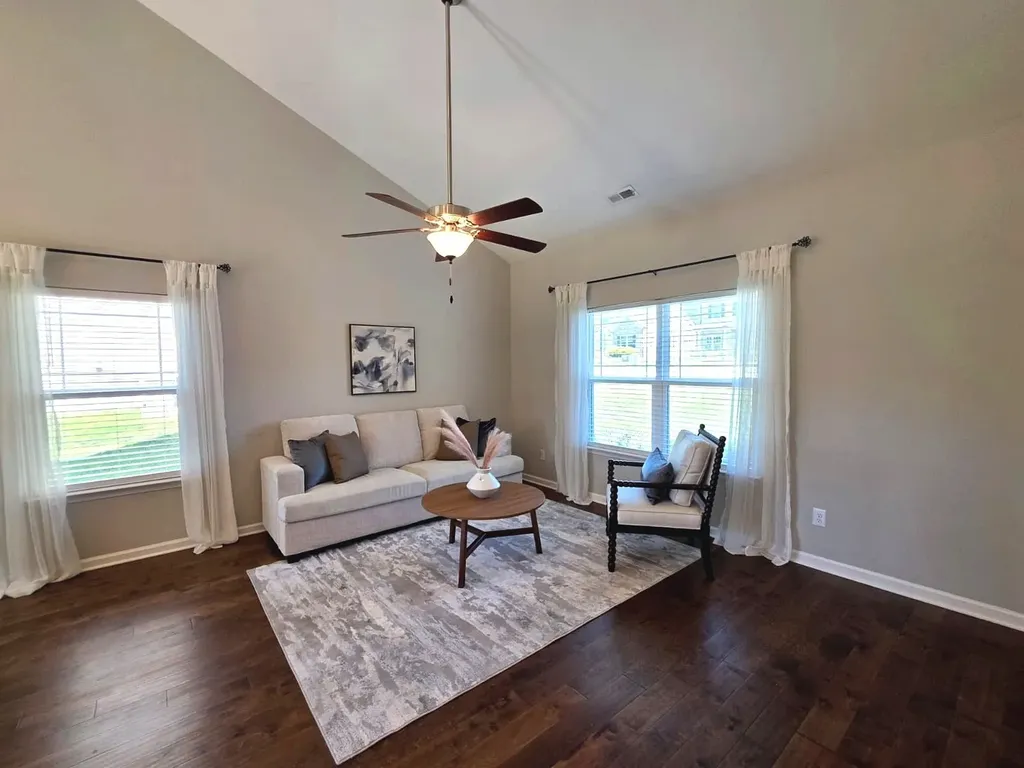 408 Barbaro Court Burns TN 37029