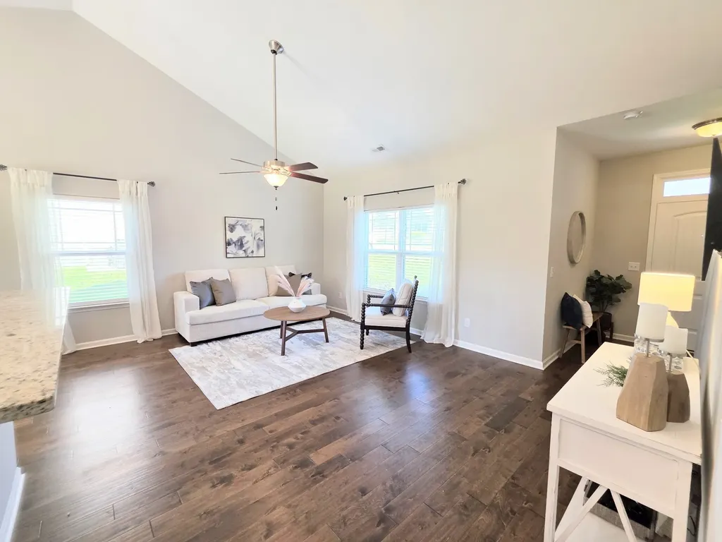 408 Barbaro Court Burns TN 37029