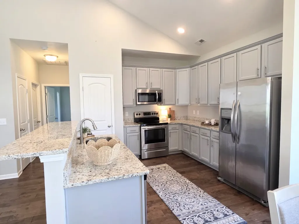 408 Barbaro Court Burns TN 37029