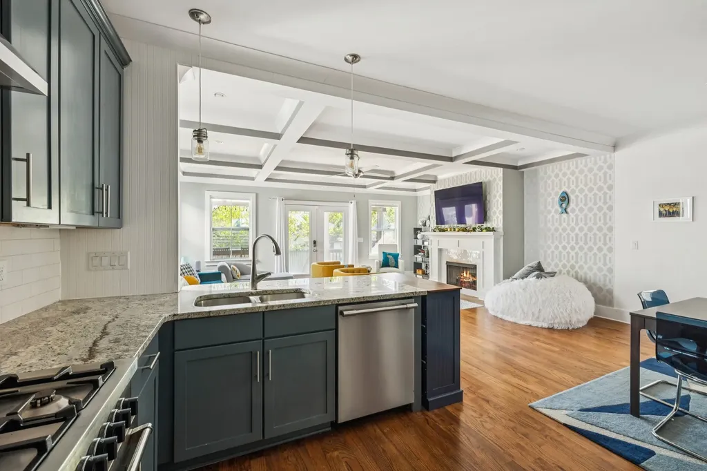 6337A Alamo Place Nashville TN 37209