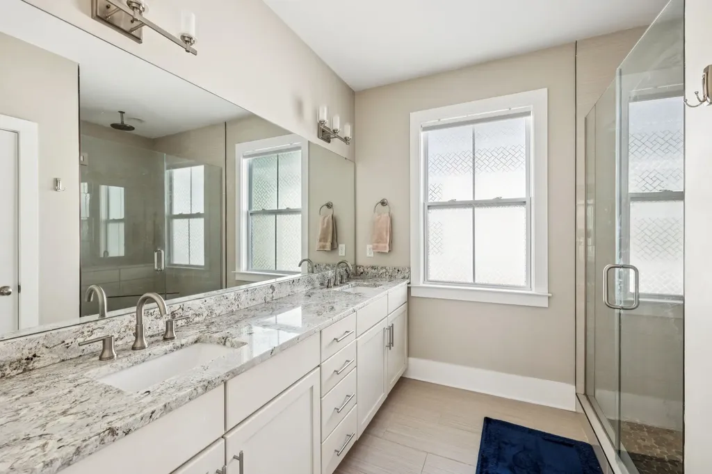 6337A Alamo Place Nashville TN 37209