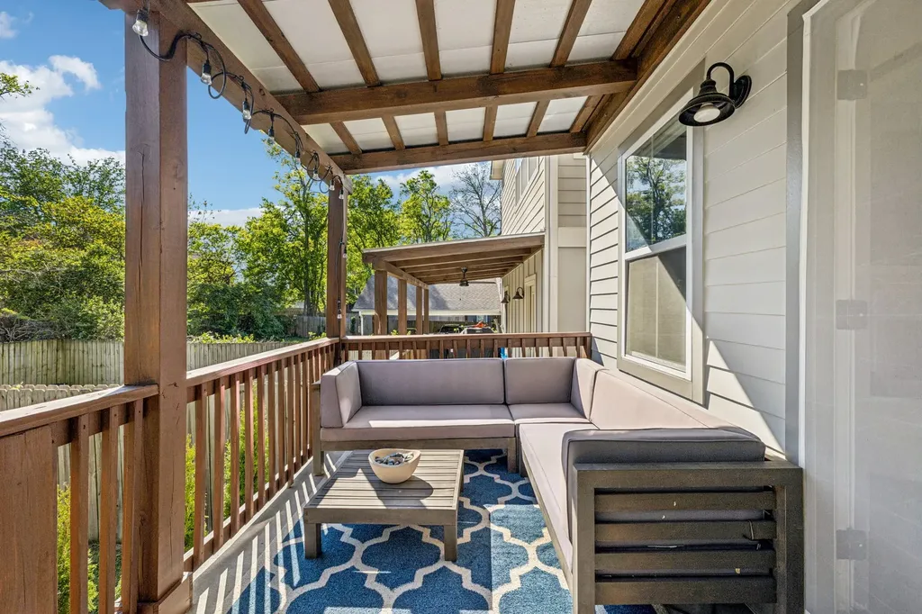 6337A Alamo Place Nashville TN 37209