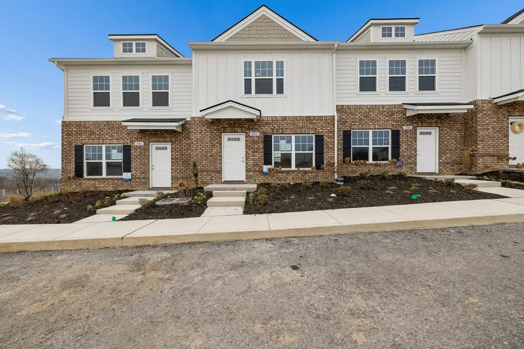 202 Dry Creek Commons Goodlettsville TN 37072