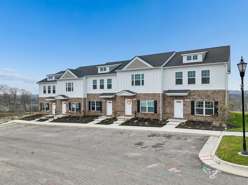 202 Dry Creek Commons Goodlettsville TN 37072