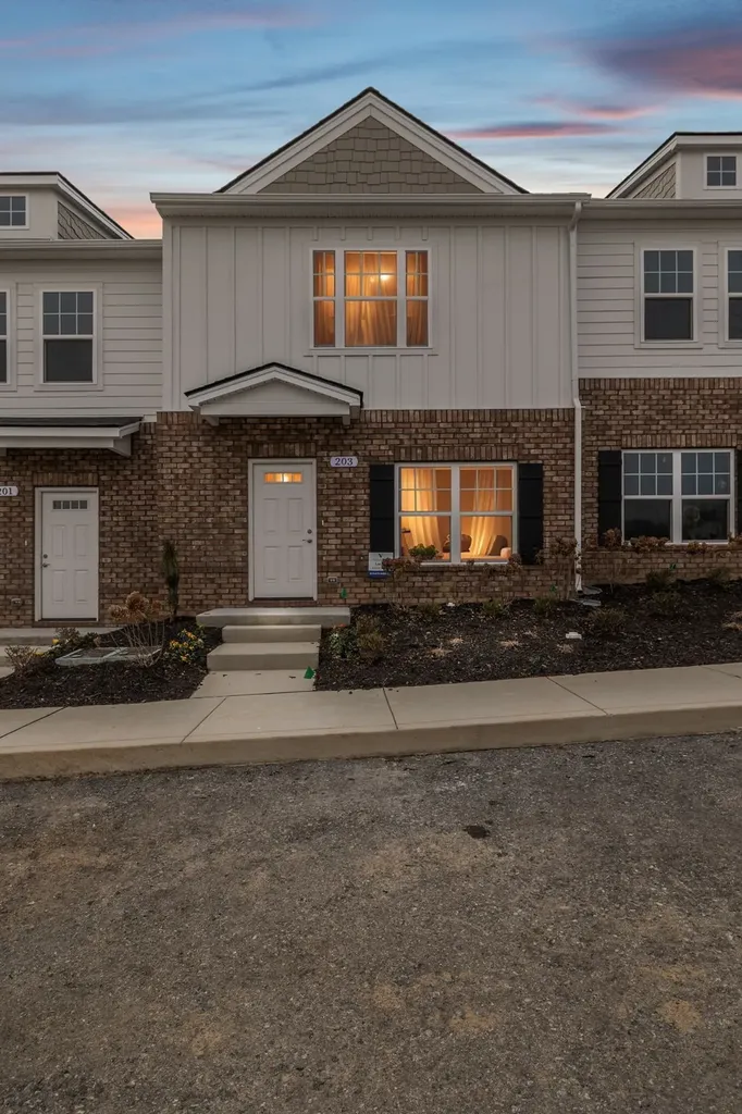 202 Dry Creek Commons Goodlettsville TN 37072