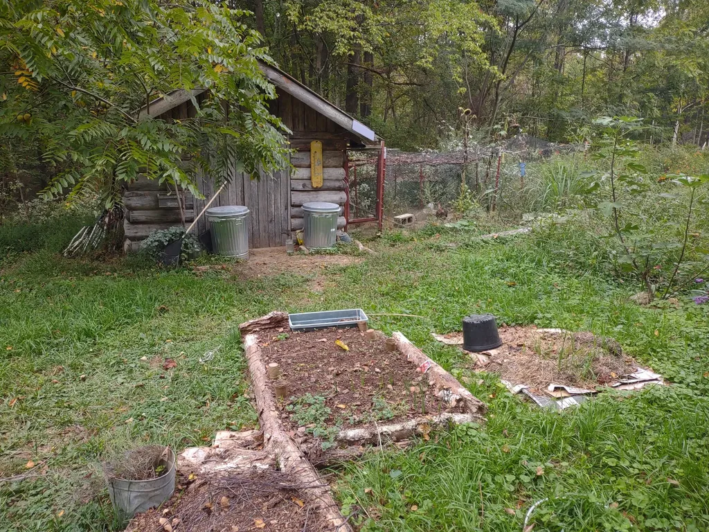 652 Gamaliel Road Red Boiling Springs TN 37150