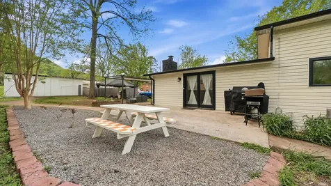 306 Pine Avenue South Pittsburg TN 37380
