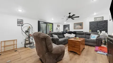 306 Pine Avenue South Pittsburg TN 37380