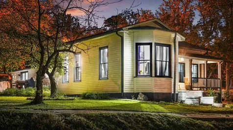 306 Pine Avenue South Pittsburg TN 37380