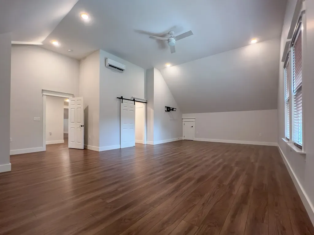 2999 Dugley Branch Drive Bon Aqua TN 37025