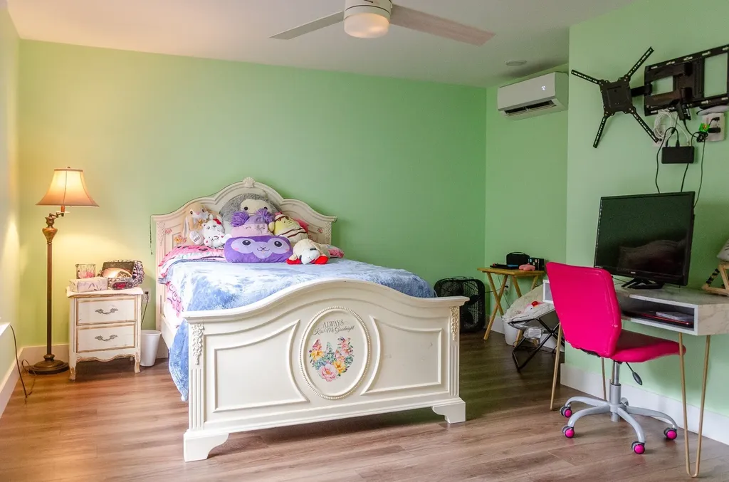 2999 Dugley Branch Drive Bon Aqua TN 37025
