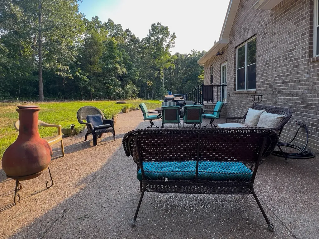 2999 Dugley Branch Drive Bon Aqua TN 37025