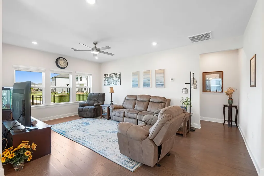 3638 Mathewson Way Murfreesboro TN 37128