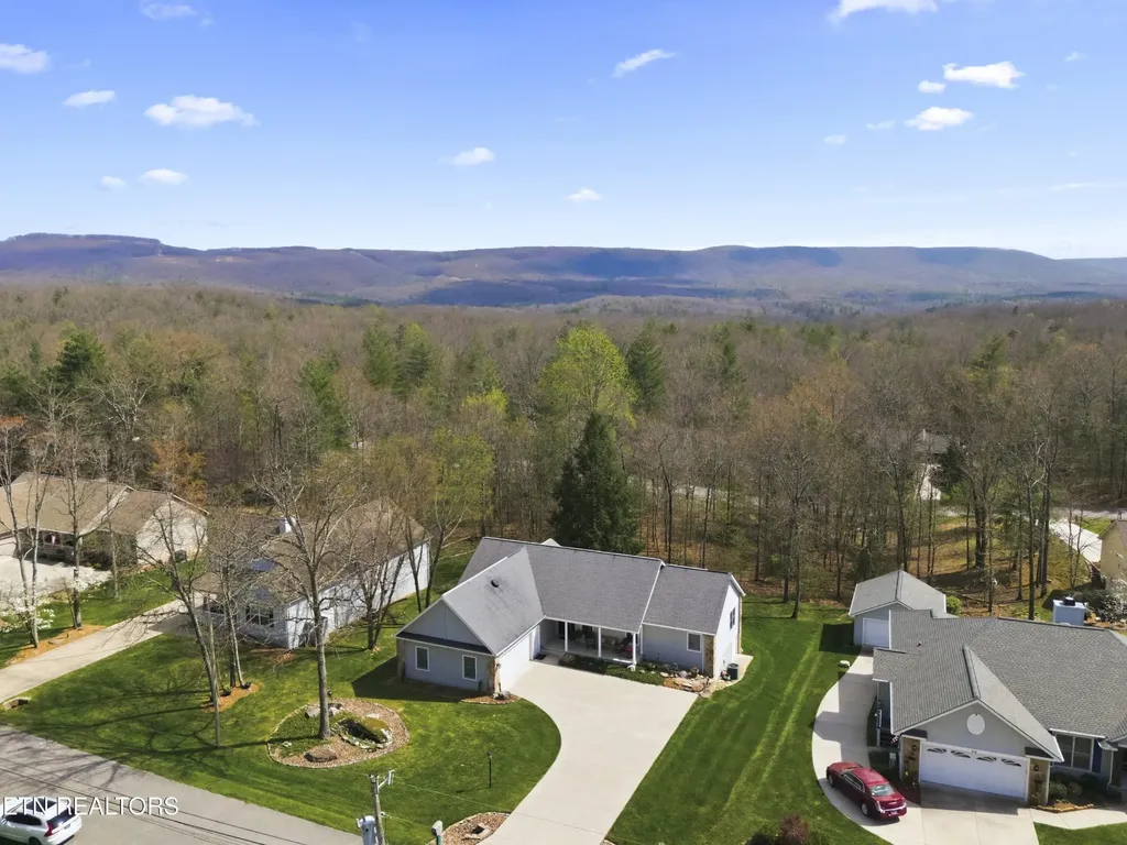 114 Windsor Road Crossville TN 38558