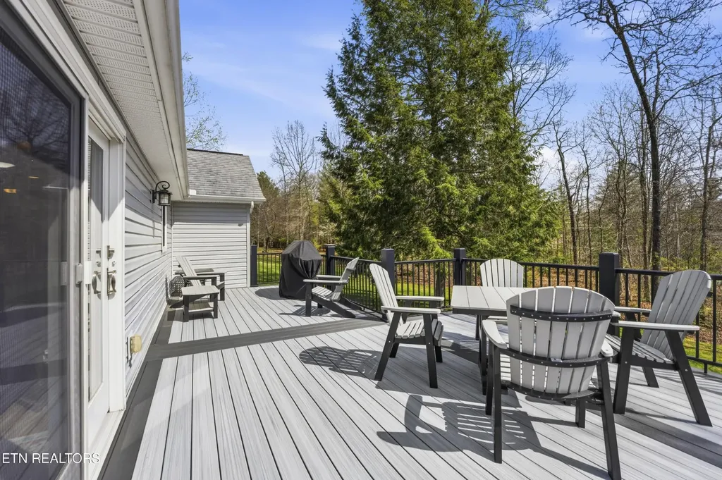 114 Windsor Road Crossville TN 38558