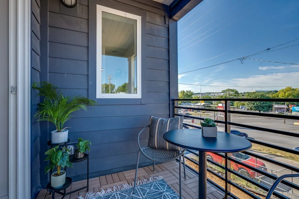 102 Duke Street Nashville TN 37207