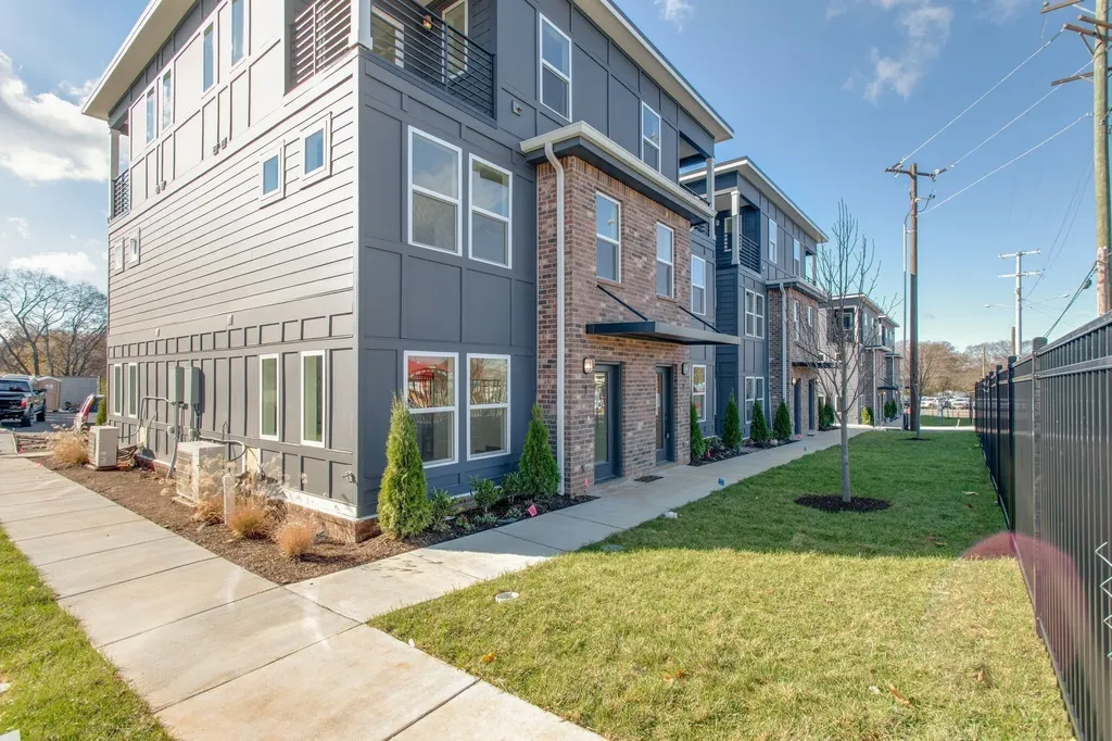 102 Duke Street Nashville TN 37207