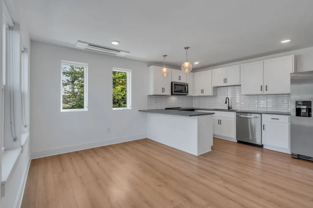 102 Duke Street Nashville TN 37207