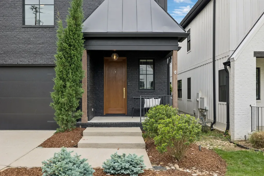 1809 Castleman Drive Nashville TN 37215