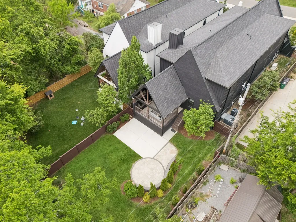 1809 Castleman Drive Nashville TN 37215