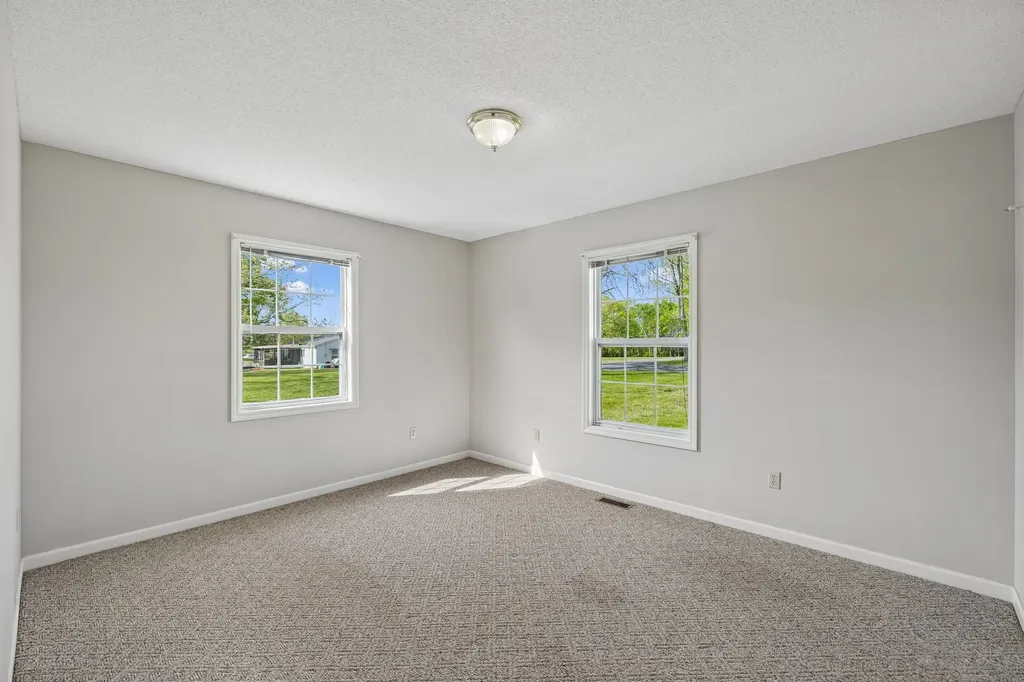 1235 Yell Road Lewisburg TN 37091