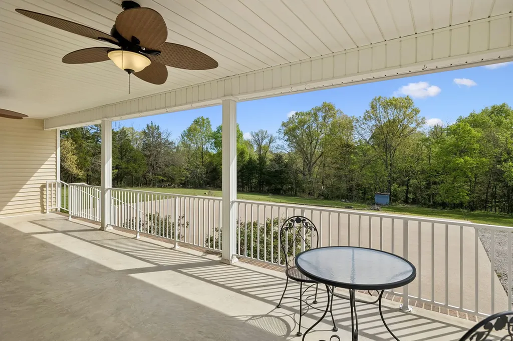 1235 Yell Road Lewisburg TN 37091