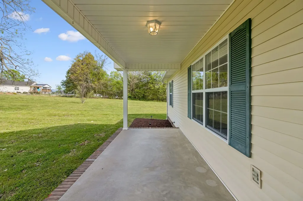 1235 Yell Road Lewisburg TN 37091