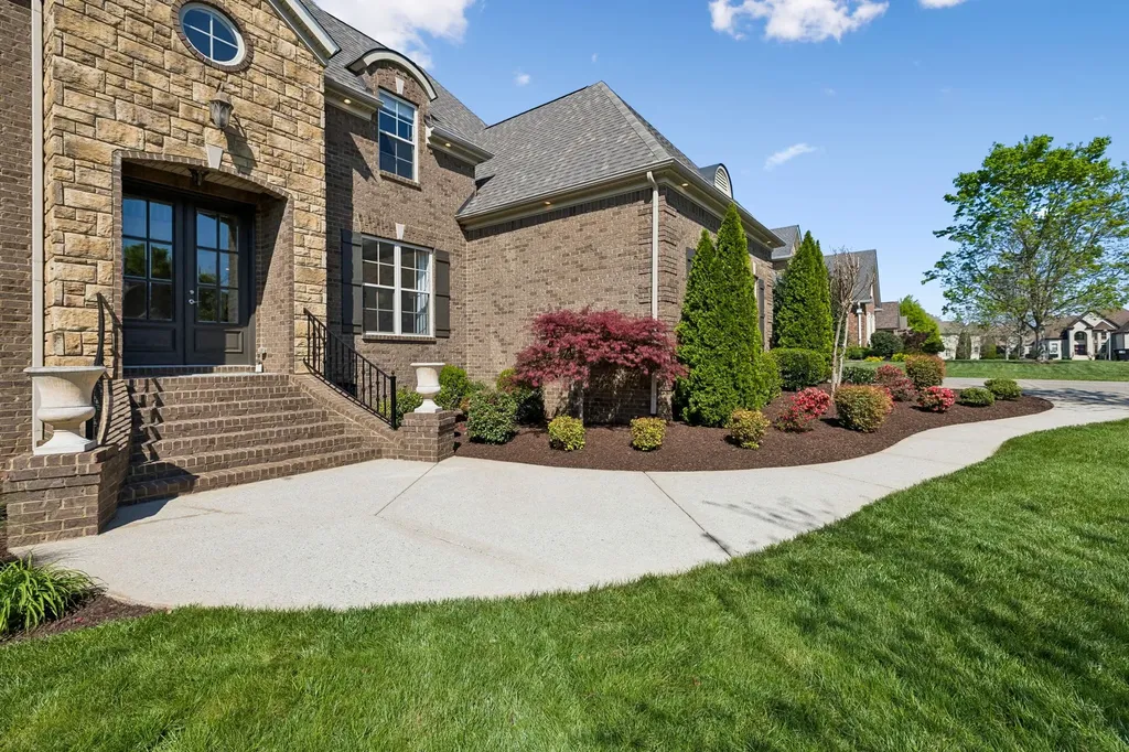 621 Gardenia Way Murfreesboro TN 37130