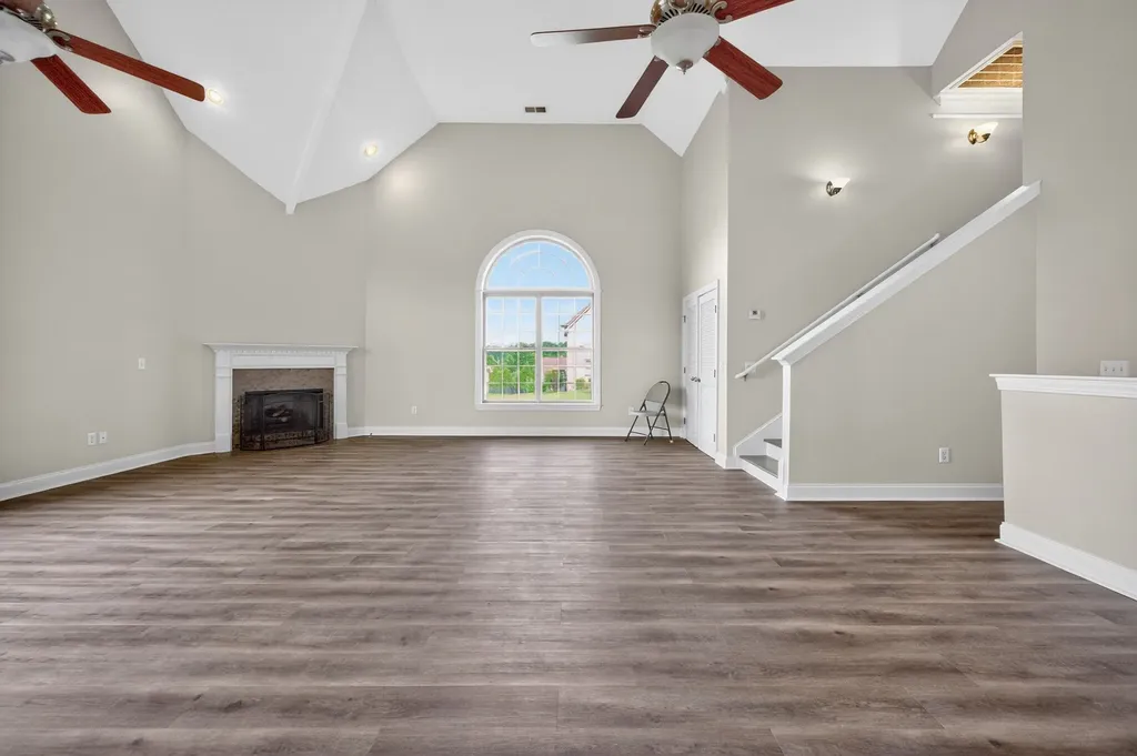 1030 Tower Hill Lane Hendersonville TN 37075