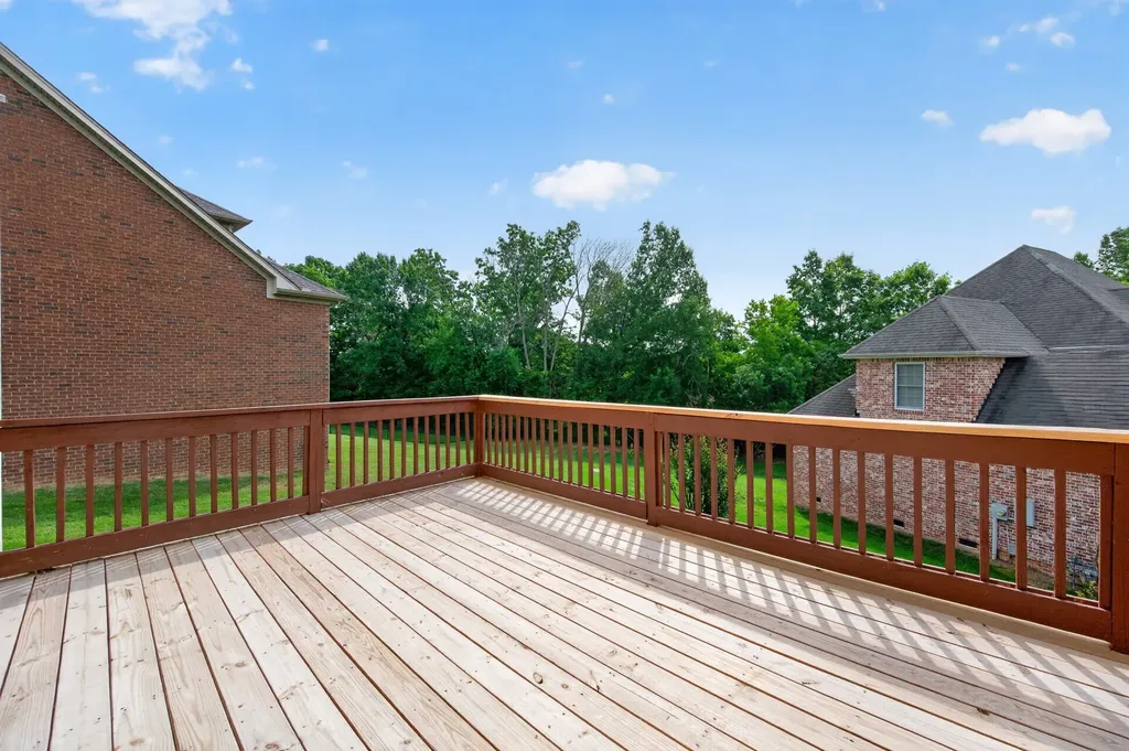 1030 Tower Hill Lane Hendersonville TN 37075